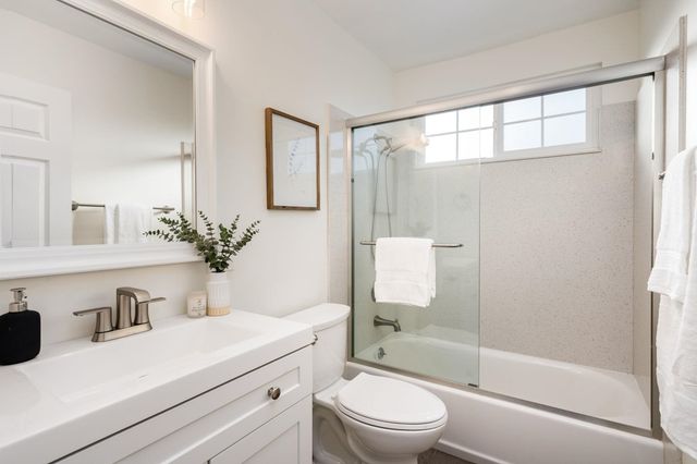 571 Pomona St, San Lorenzo, CA 94580