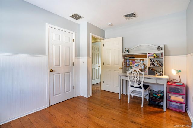 55 Bailey Road, New Hampton, NY 10958