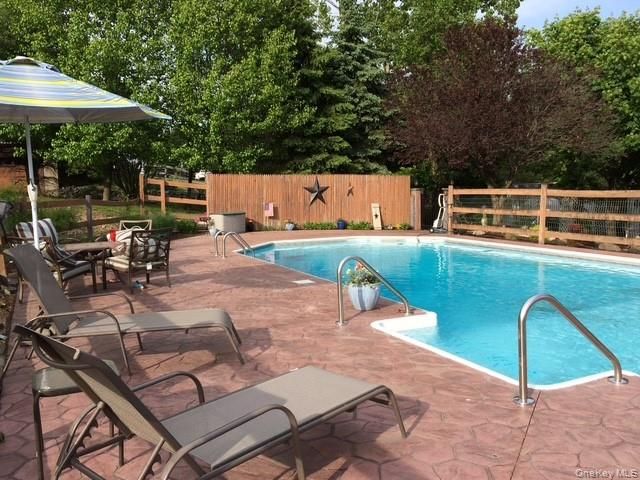 55 Bailey Road, New Hampton, NY 10958