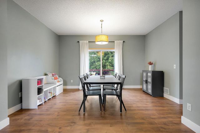 205 Butternut Circle, Carver, MN 55315