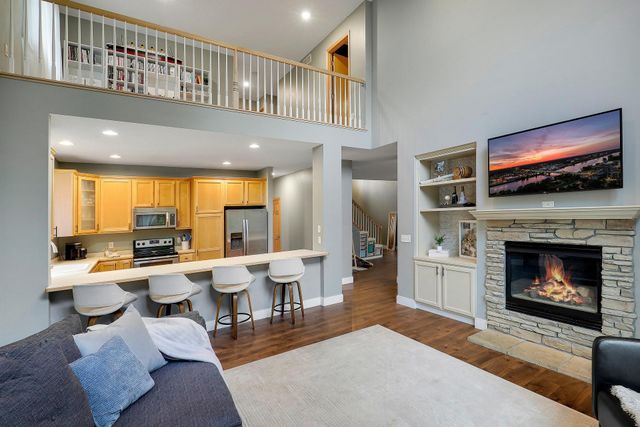 205 Butternut Circle, Carver, MN 55315