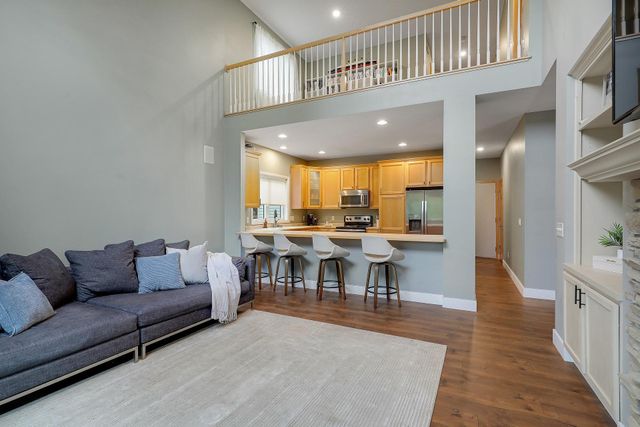 205 Butternut Circle, Carver, MN 55315
