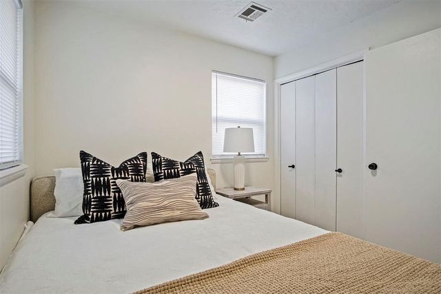 1112 NW 104th Street, Oklahoma City, OK 73114