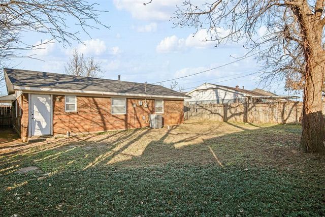 1112 NW 104th Street, Oklahoma City, OK 73114