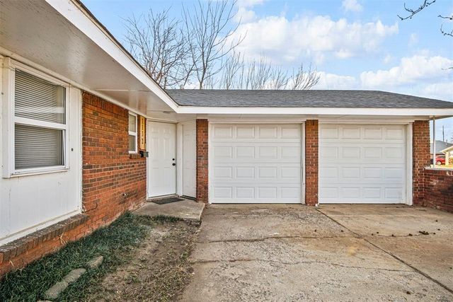 1112 NW 104th Street, Oklahoma City, OK 73114