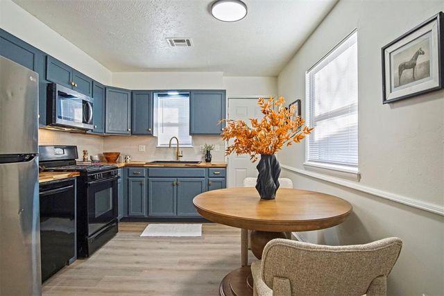 1112 NW 104th Street, Oklahoma City, OK 73114