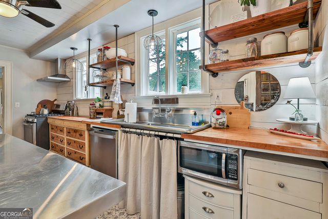 6455 Rivertown Road, Fairburn, GA 30213