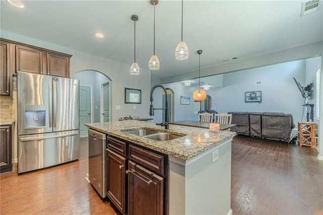 1102 Bald Eagle Trace, Hoschton, GA 30548