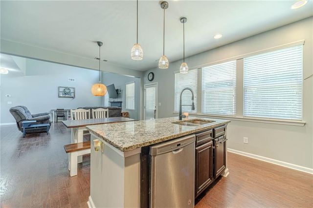 1102 Bald Eagle Trace, Hoschton, GA 30548