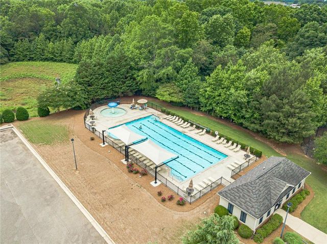 1102 Bald Eagle Trace, Hoschton, GA 30548