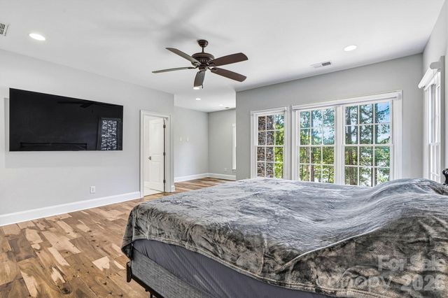 318 Ambleside Village Lane, Davidson, NC 28036
