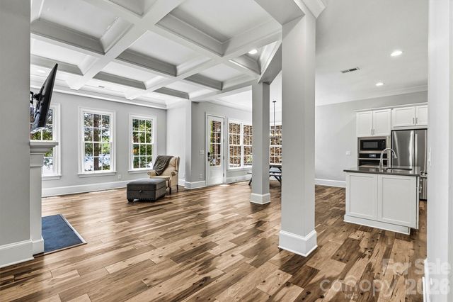 318 Ambleside Village Lane, Davidson, NC 28036