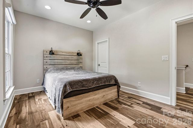 318 Ambleside Village Lane, Davidson, NC 28036