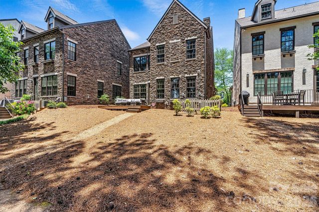 318 Ambleside Village Lane, Davidson, NC 28036