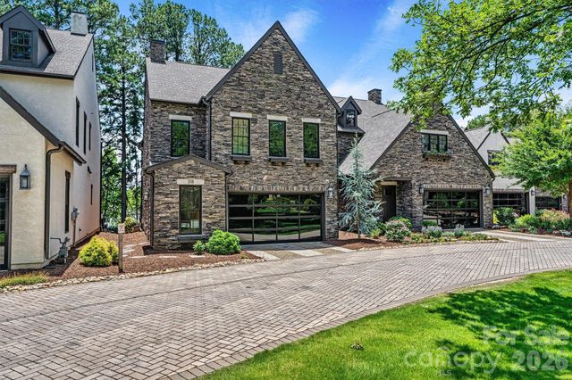 318 Ambleside Village Lane, Davidson, NC 28036