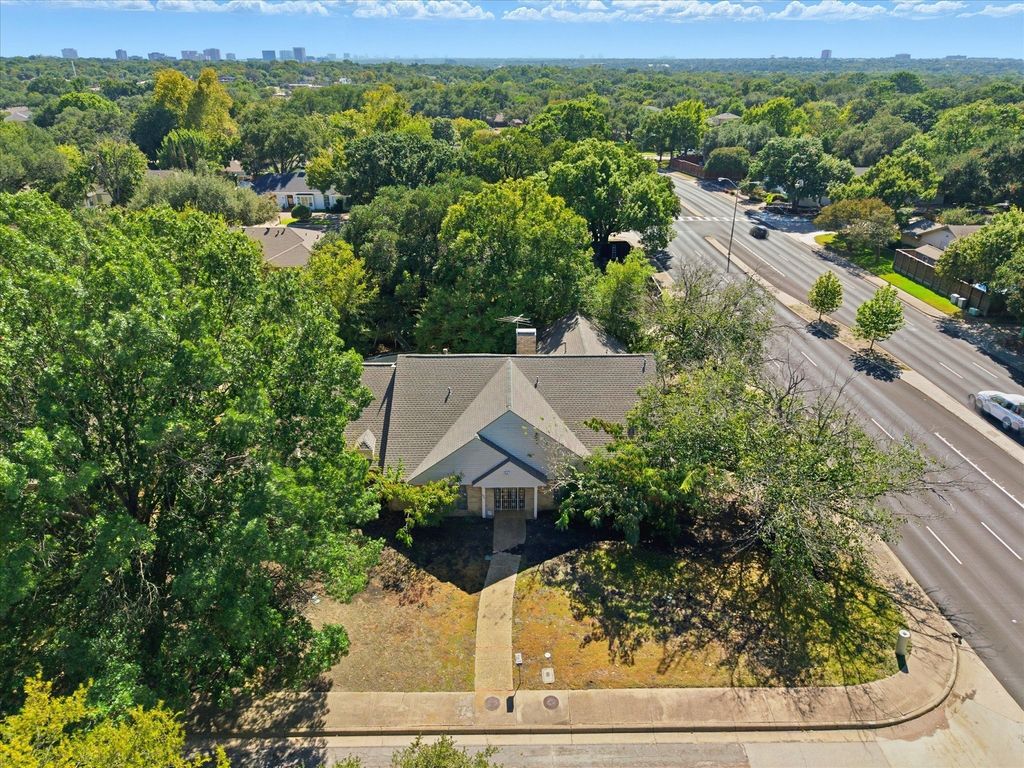 7008 Town Bluff Drive, Dallas, TX 75248