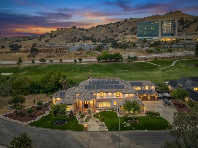 21700 Westmere Lane, Friant, CA 93626