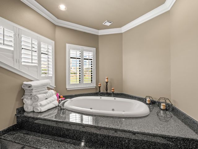 21700 Westmere Lane, Friant, CA 93626