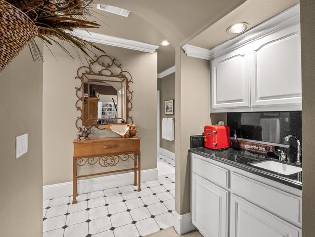 21700 Westmere Lane, Friant, CA 93626