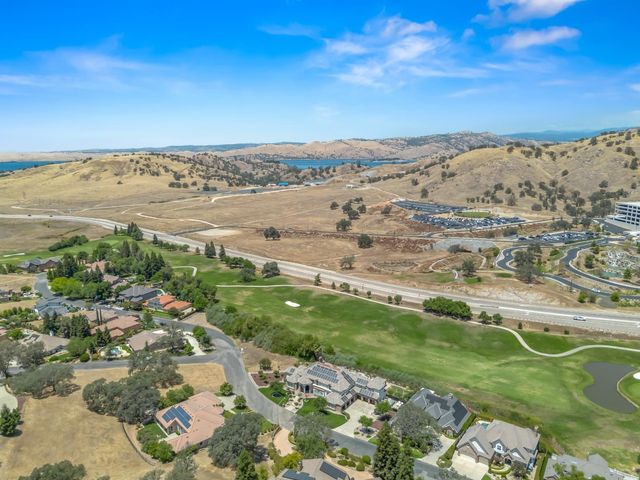 21700 Westmere Lane, Friant, CA 93626