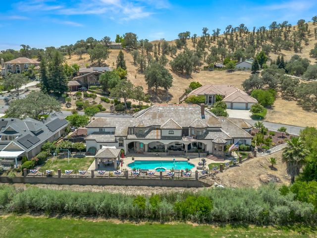 21700 Westmere Lane, Friant, CA 93626