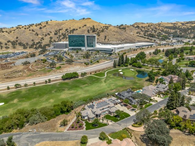 21700 Westmere Lane, Friant, CA 93626