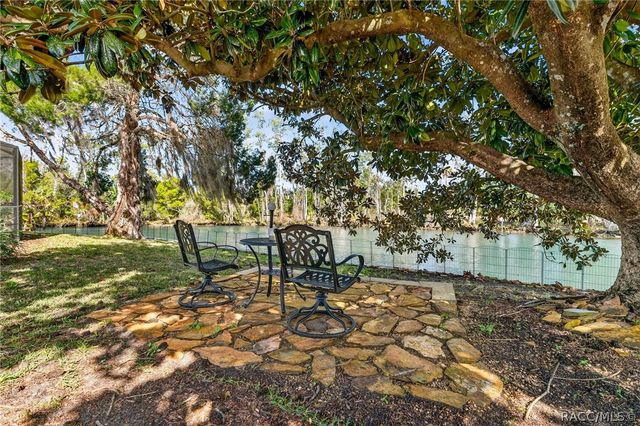 835 SE 1st Court, Crystal River, FL 34429