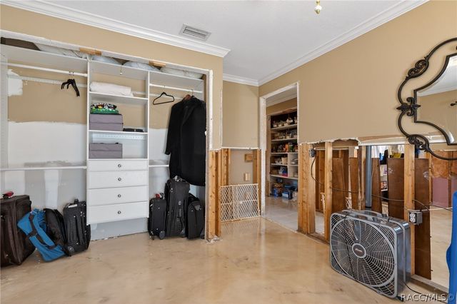 835 SE 1st Court, Crystal River, FL 34429