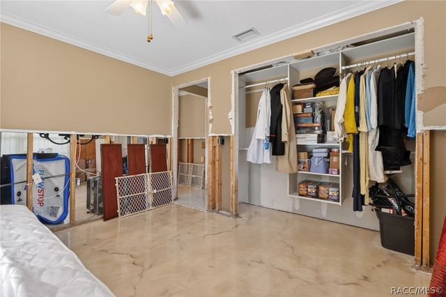 835 SE 1st Court, Crystal River, FL 34429