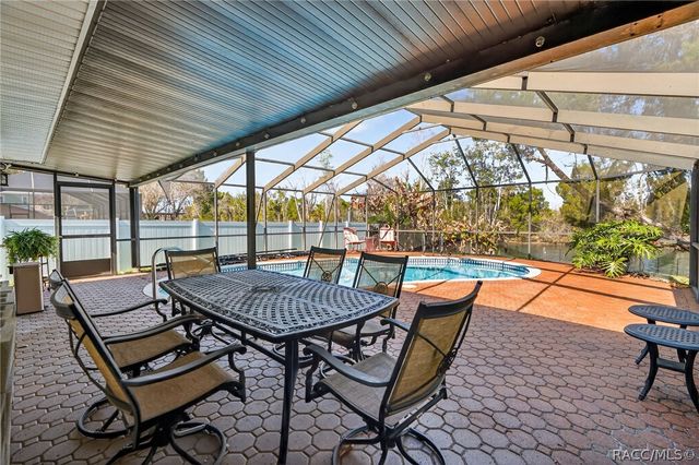 835 SE 1st Court, Crystal River, FL 34429