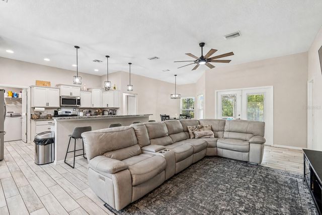 15476 MULHATTON ROAD, Weeki Wachee, FL 34614
