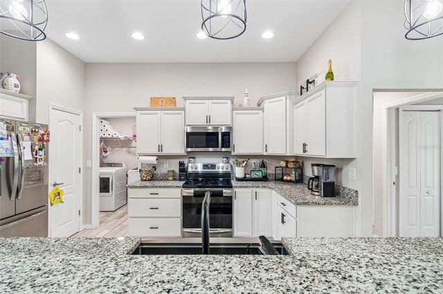 15476 MULHATTON ROAD, Weeki Wachee, FL 34614