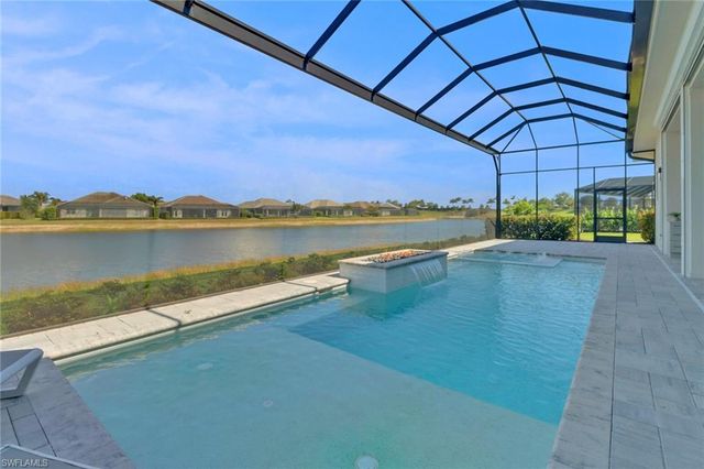 14370 Laguna Springs LN, Naples, FL 34114