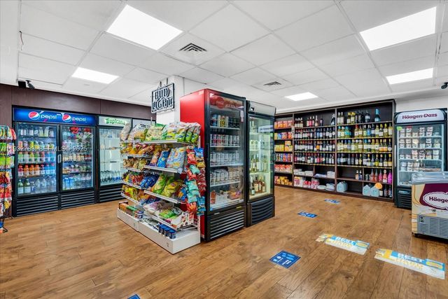 1000 West Ave 920, Miami Beach, FL 33139