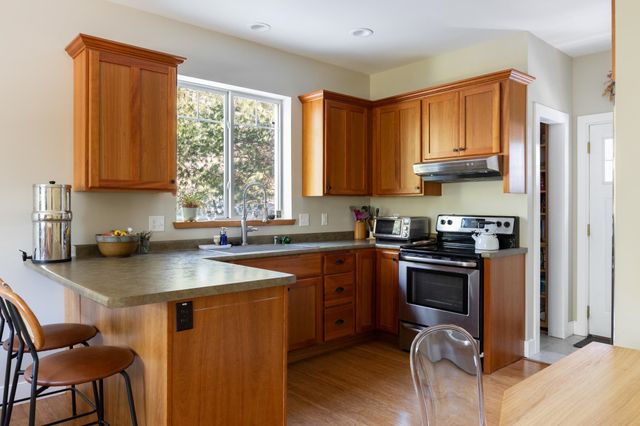 15 Webster Ridge A, Shelburne, VT 05482