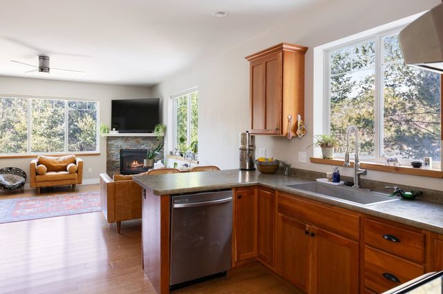 15 Webster Ridge A, Shelburne, VT 05482