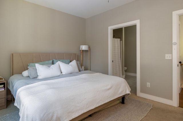 15 Webster Ridge A, Shelburne, VT 05482