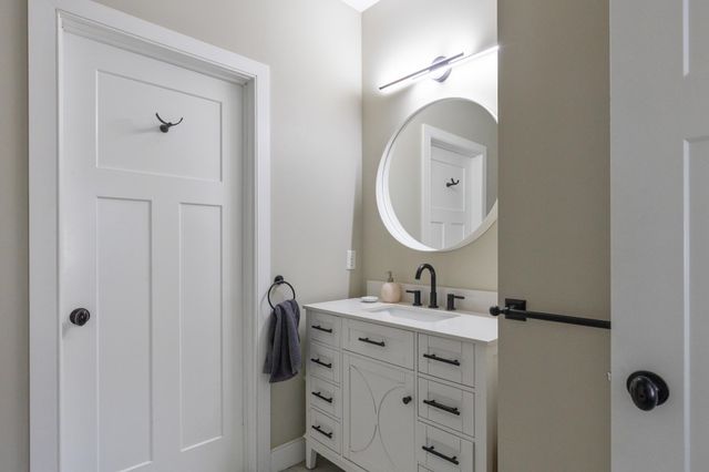 15 Webster Ridge A, Shelburne, VT 05482