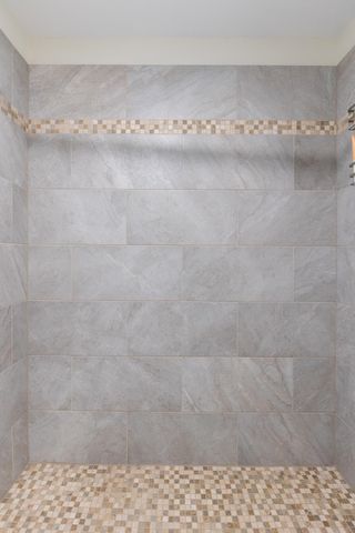 15 Webster Ridge A, Shelburne, VT 05482