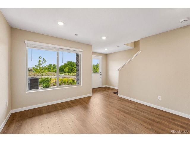 6816 Kendrick Ln, Arvada, CO 80007