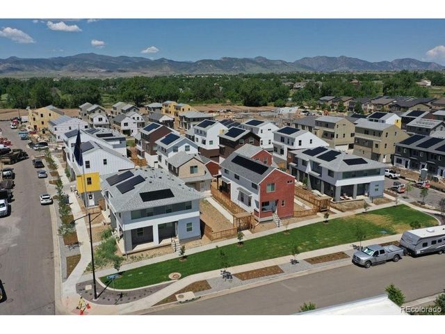 6816 Kendrick Ln, Arvada, CO 80007