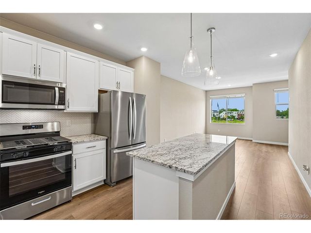 6816 Kendrick Ln, Arvada, CO 80007