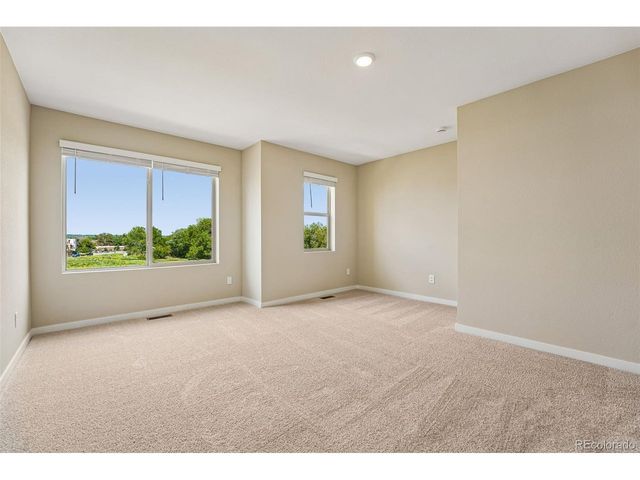 6816 Kendrick Ln, Arvada, CO 80007