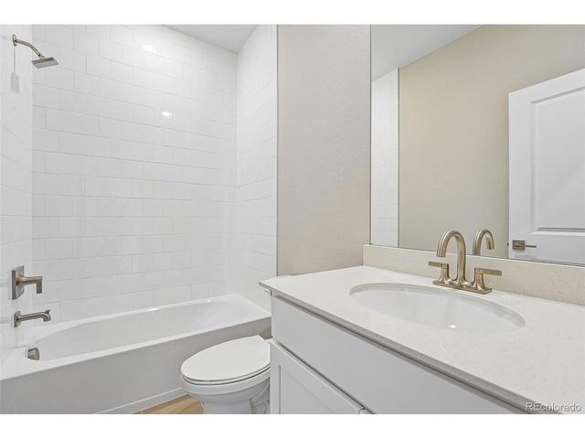 6816 Kendrick Ln, Arvada, CO 80007