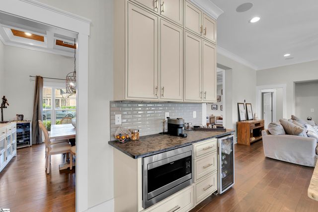 523 Carolee Way, Greer, SC 29651