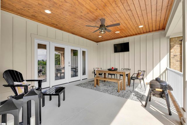 523 Carolee Way, Greer, SC 29651