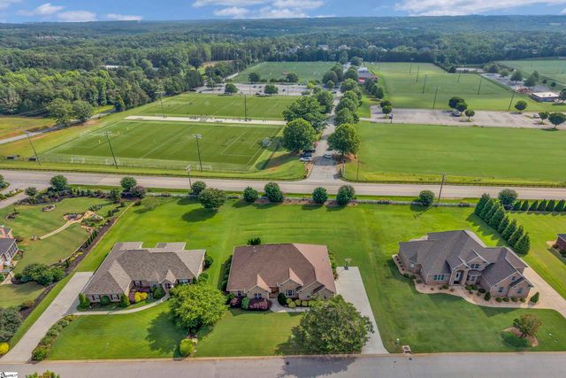 523 Carolee Way, Greer, SC 29651