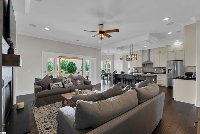 523 Carolee Way, Greer, SC 29651