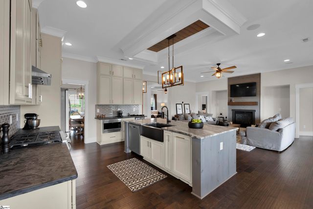 523 Carolee Way, Greer, SC 29651