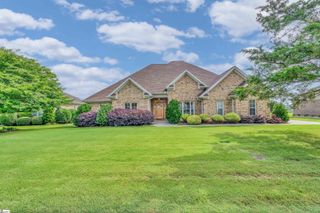 523 Carolee Way, Greer, SC 29651